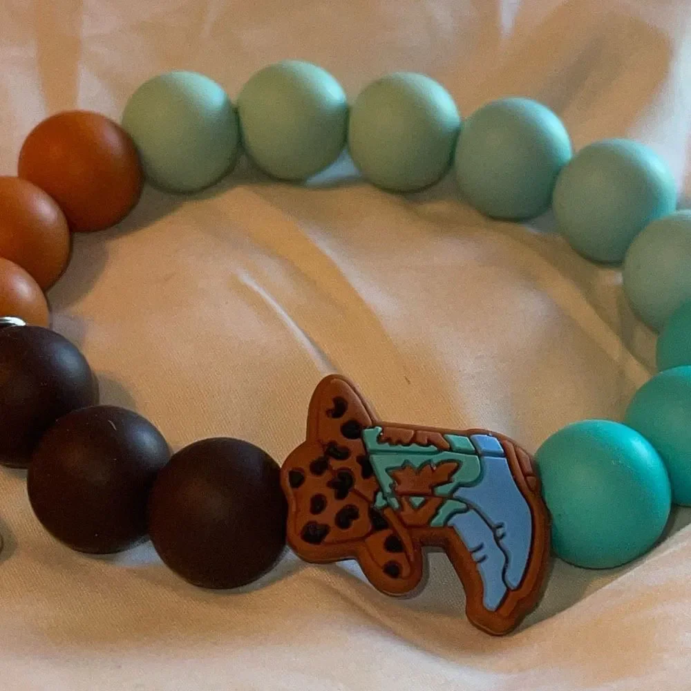 Keychain bracelet wristlet silicone beaded Cowboy Boots Hats leopard NEW handmad